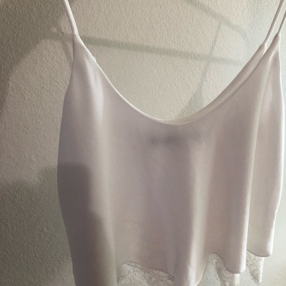 NWOT - Zara Top with Lace detail on the bottom - Picture 4 of 5